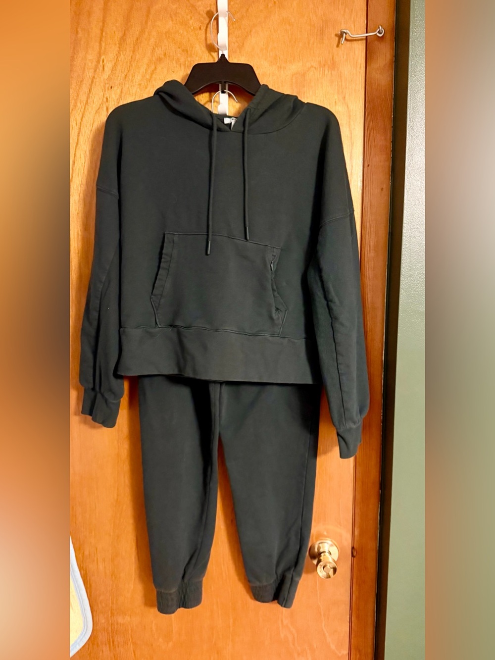 Women's Dark Green Hoodie & Jogger Set